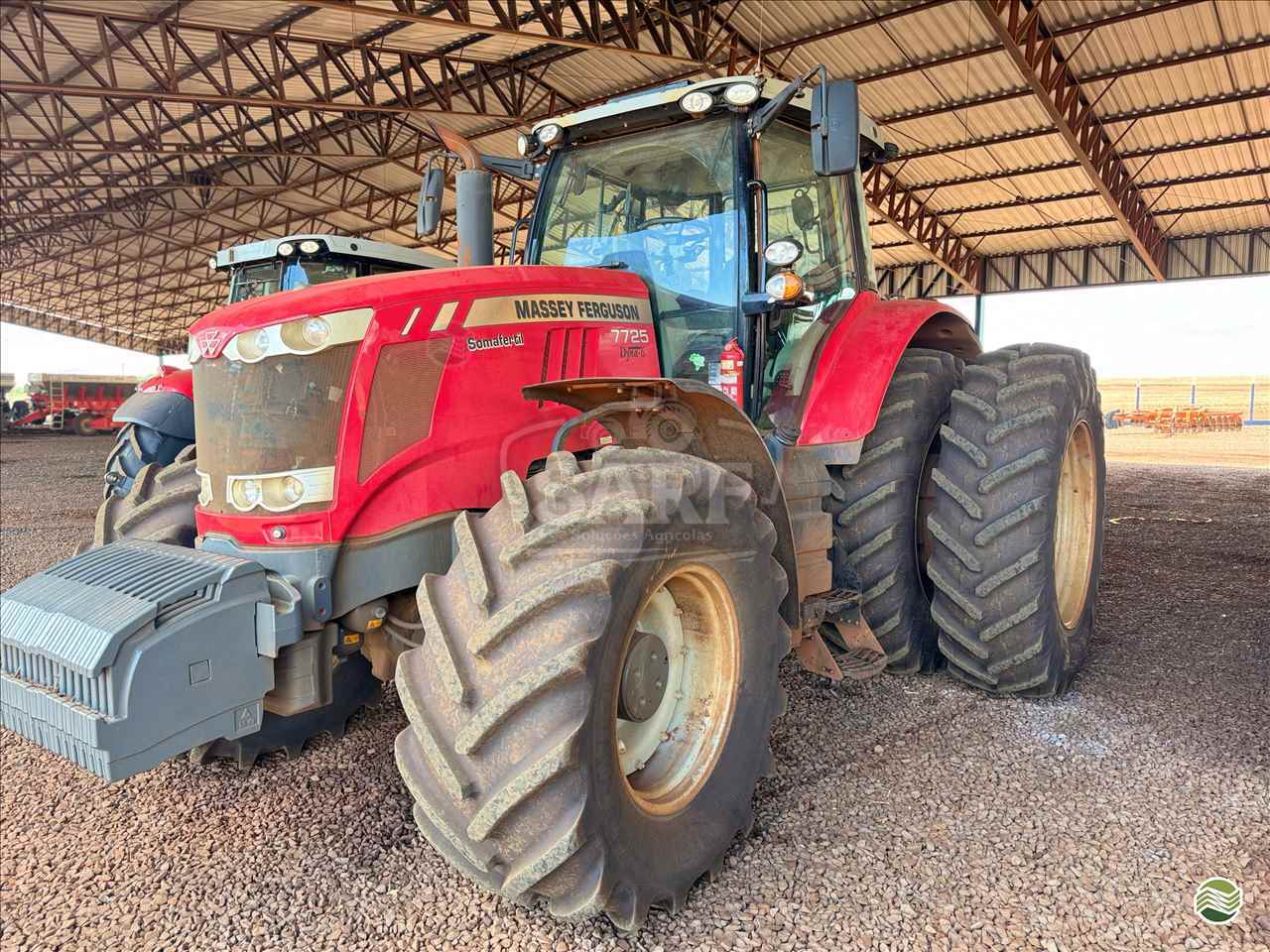 TRATOR MASSEY FERGUSON MF 7725 Tração 4x4 SARF Soluções Agrícolas UBERLANDIA MINAS GERAIS MG